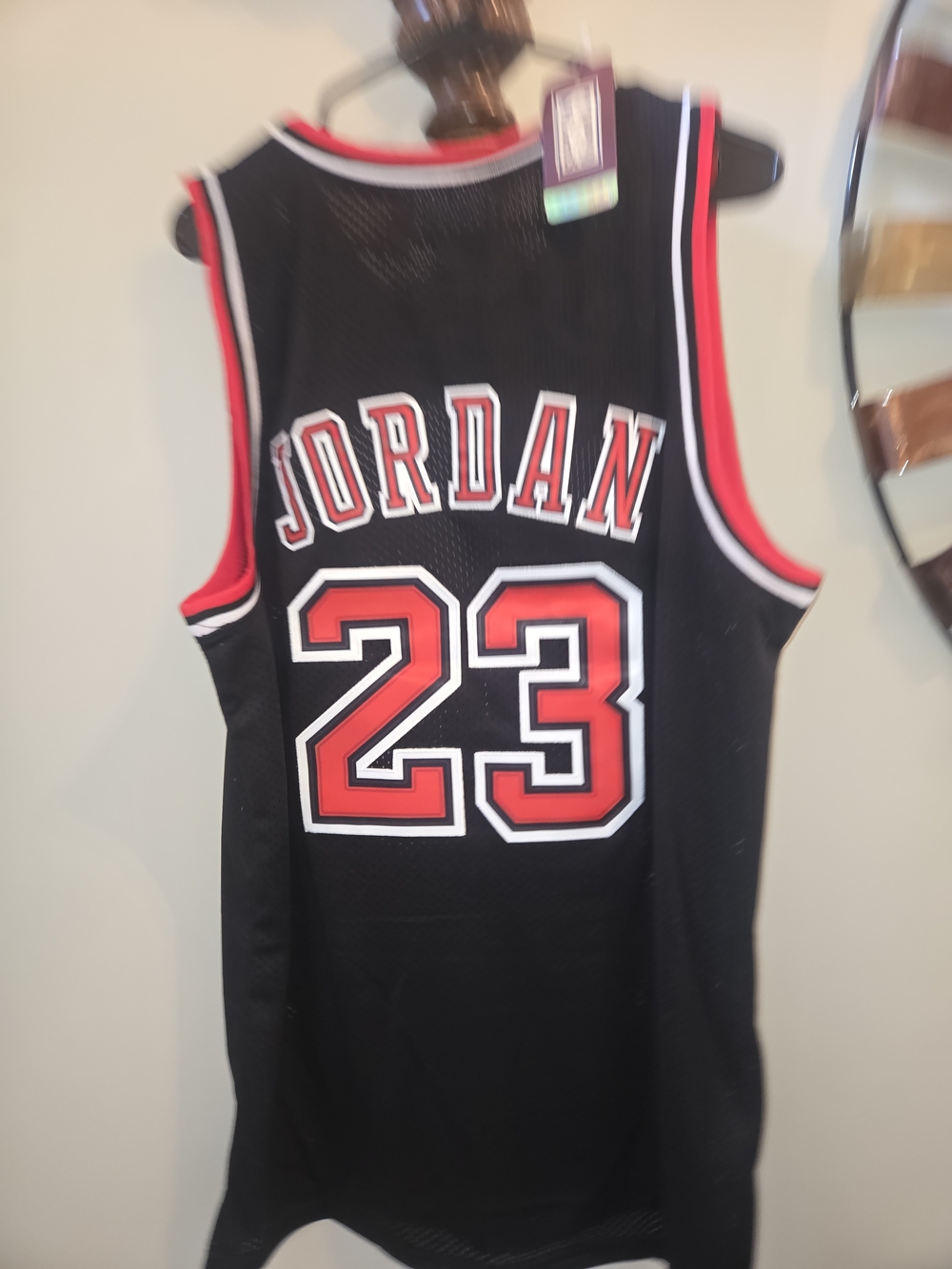 Chicago Bulls #23 Jordan - Picture 3 of 5